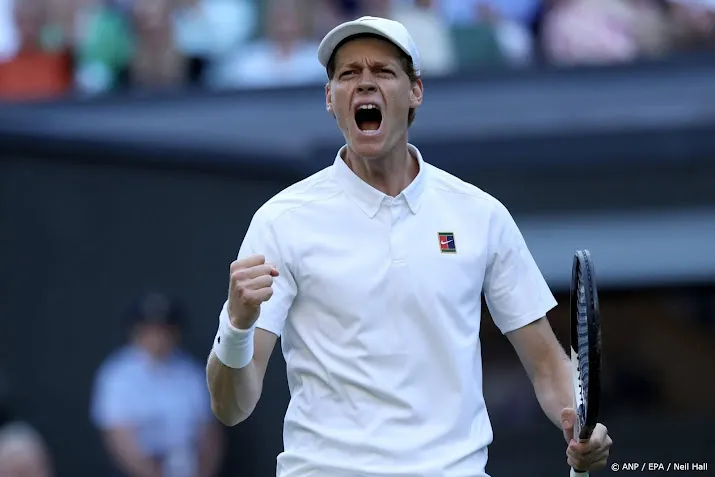 Sinner door naar kwartfinales na opgave tegenstander Dimitrov