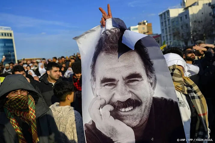 PKK-leider Öcalan voorspelt snelle ontwapening