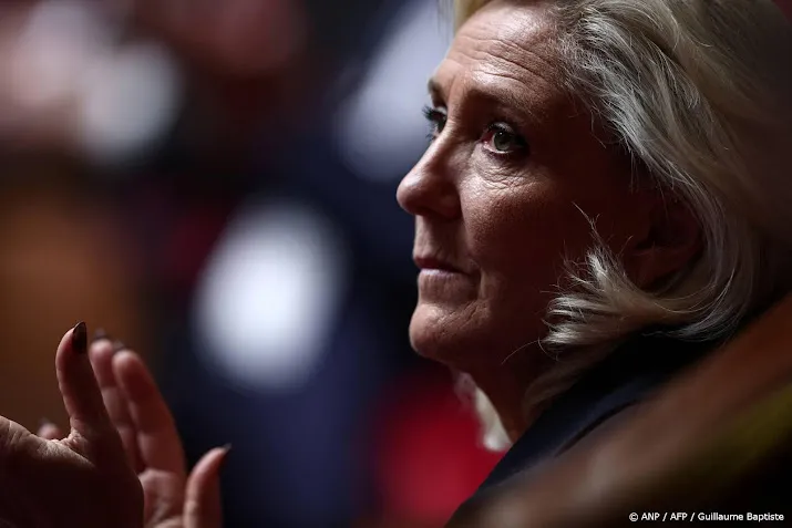 Partij Le Pen meldt inval in hoofdkantoor