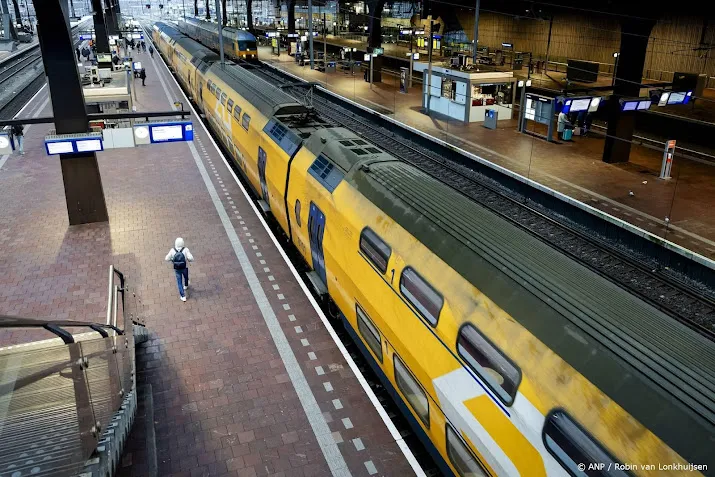 ProRail: treinverkeer Rotterdam pas hervat als tunnel veilig is