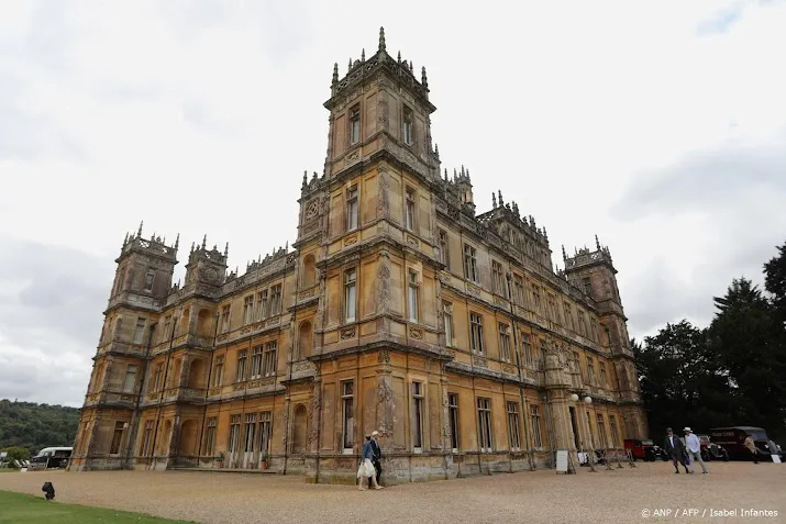 Rekwisieten en kostuums uit Downton Abbey worden geveild