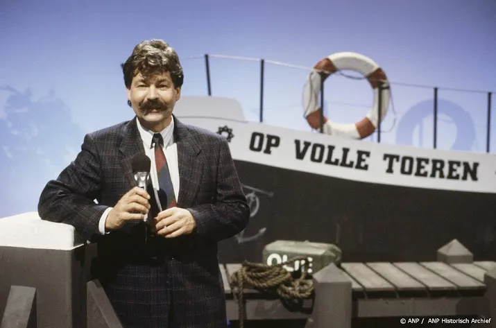Oud-presentator Chiel Montagne (80) overleden