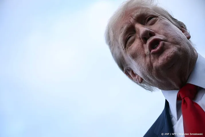 Trump: mij is nooit gezegd dat ik in Epstein-dossiers voorkom