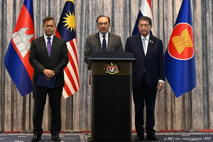 Premiers Cambodja en Thailand akkoord met wapenstilstand
