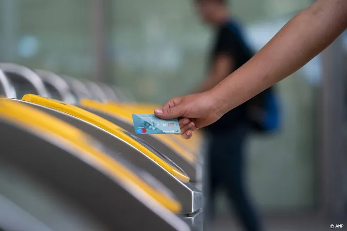 NS blokkeert verschillende digitale passen om fraude met reizen