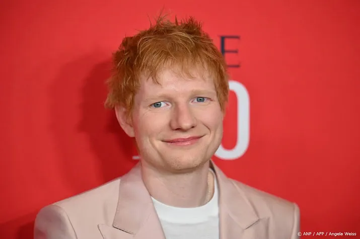 Ed Sheeran onthult geslacht baby van fans bij concert Antwerpen