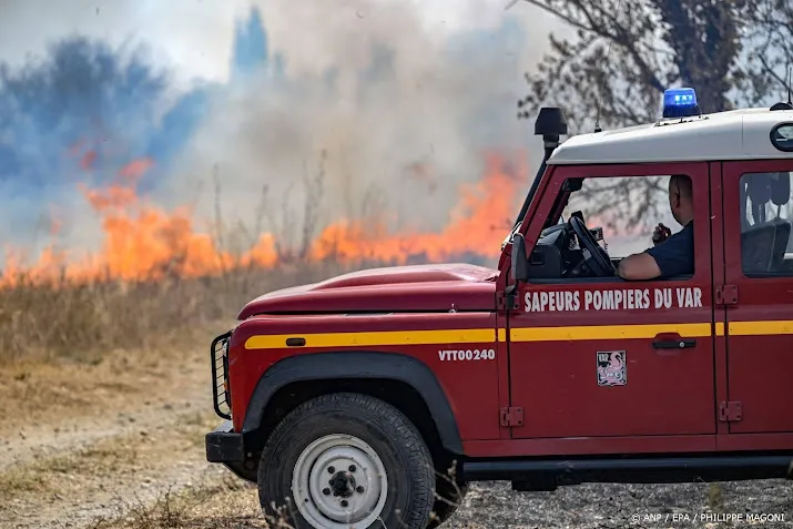 Natuurbrand tijdens hittegolf bij Bordeaux
