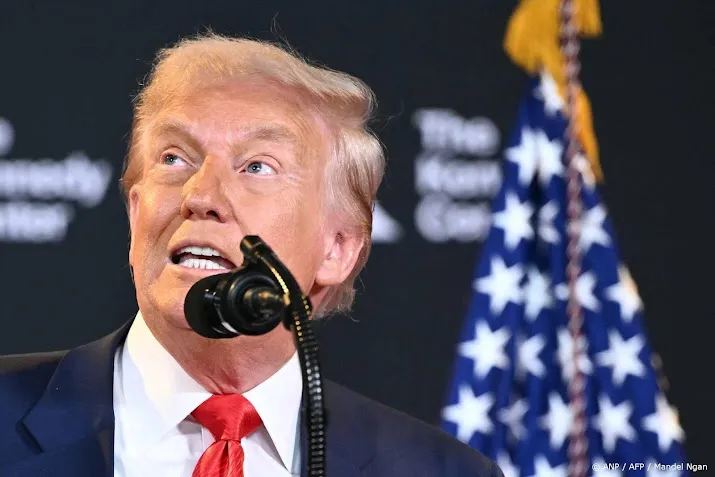 Trump versoepelt regels voor commerciële ruimtevaart