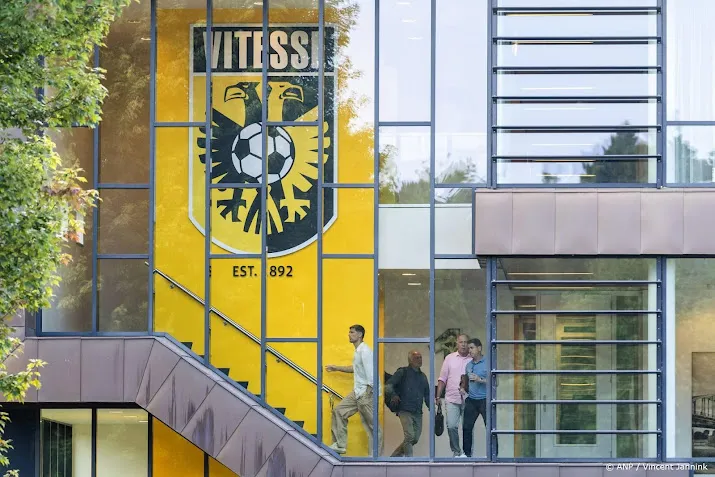 Vitesse akkoord met transfervrij vertrek individuele spelers