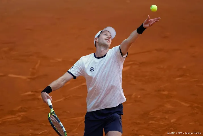 Tennisser Van de Zandschulp naar tweede ronde in Winston-Salem