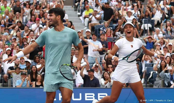 Tenniskoppel Alcaraz/Raducanu direct uitgeschakeld op US Open