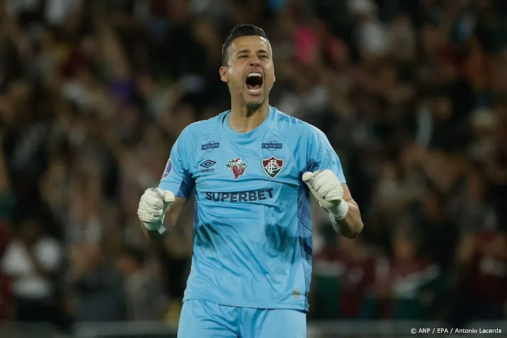 Recordaantal voetbalwedstrijden voor Braziliaanse doelman Fábio