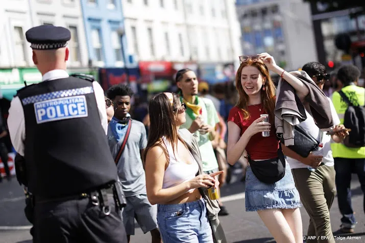 Politie arresteert honderden mensen bij Notting Hill Carnival