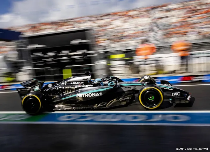 Mercedes krijgt boete voor hinderen Alonso in training Zandvoort