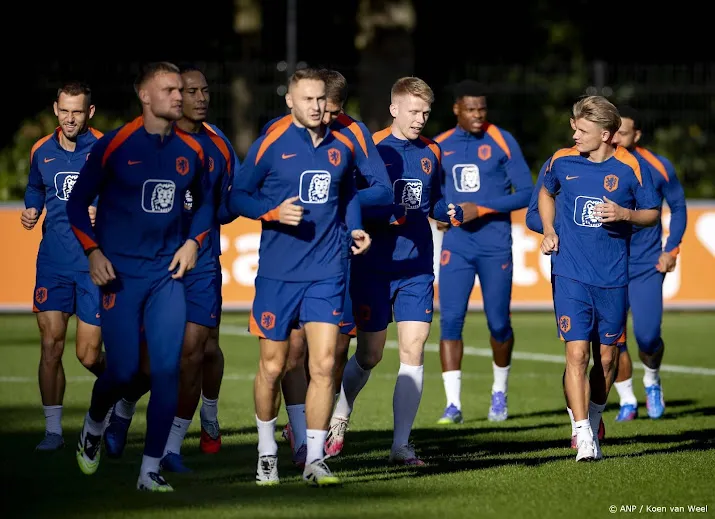 Oranje vervolgt voorbereiding op duel met Polen met hele groep