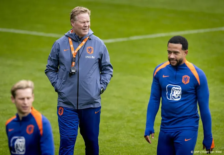 Oranje tegen Polen met topscorer Depay in de spits