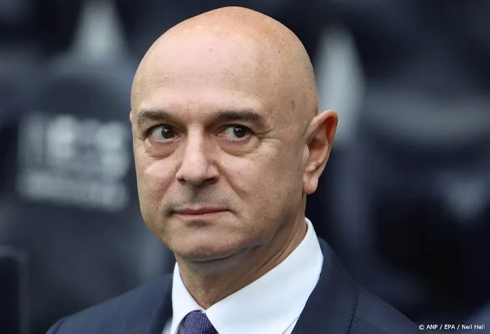 Voorzitter Levy vertrekt na bijna 25 jaar bij Tottenham Hotspur 