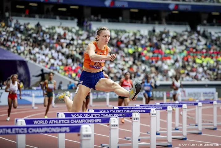 Bol wint met speels gemak serie 400 meter horden op WK