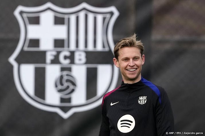 De Jong terug in selectie van Barcelona voor duel in Newcastle