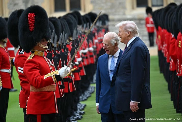 Grootse erewacht en cadeaus voor Trump bij Windsor Castle