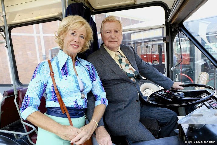 NPO herhaalt programma's met Joke Bruijs en Gerard Cox  