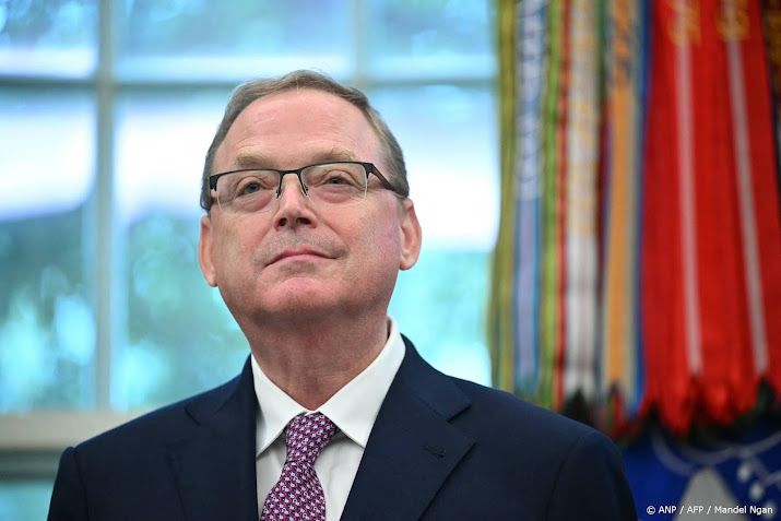 Economisch adviseur Trump: renteverlaging Fed goede eerste stap