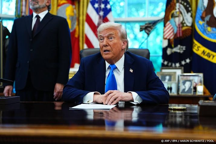 Trump legt China extra heffing van 100 procent op