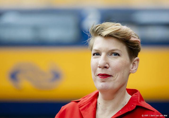 AVROTROS enthousiast over idee senioreneditie Wie is de Mol?
