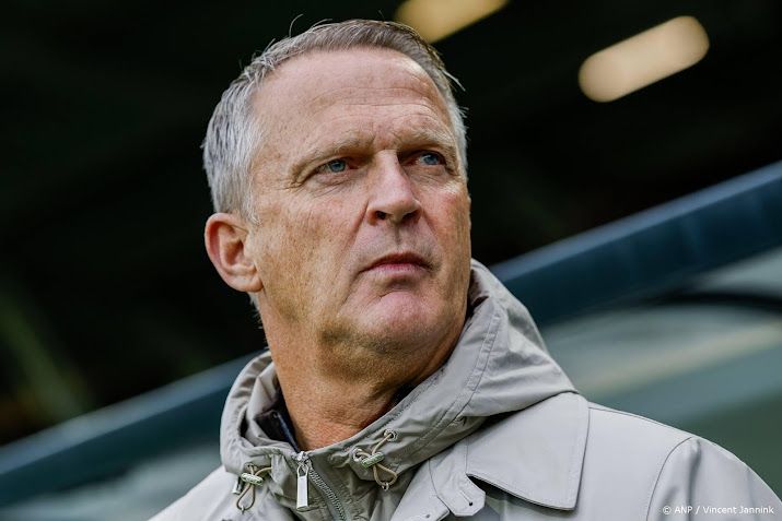 Eerste puntenverlies FC Twente-coach Van den Brom na 3-3 bij NEC