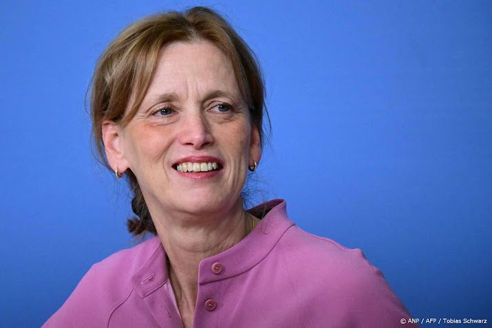 Eerste Duitse minister bij herdenking Kristallnacht in Amsterdam
