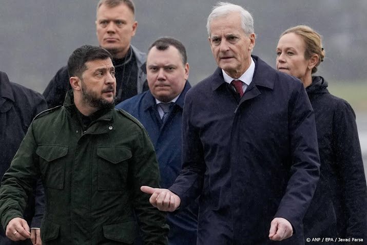 Zelensky in Noorwegen voor gesprek met premier Støre