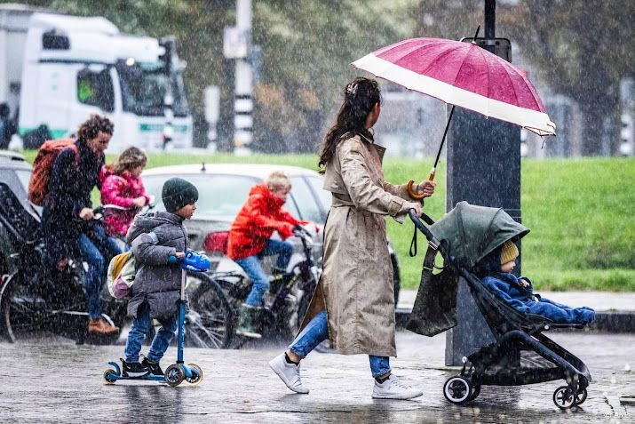 KNMI: code oranje al vanaf de middag van kracht