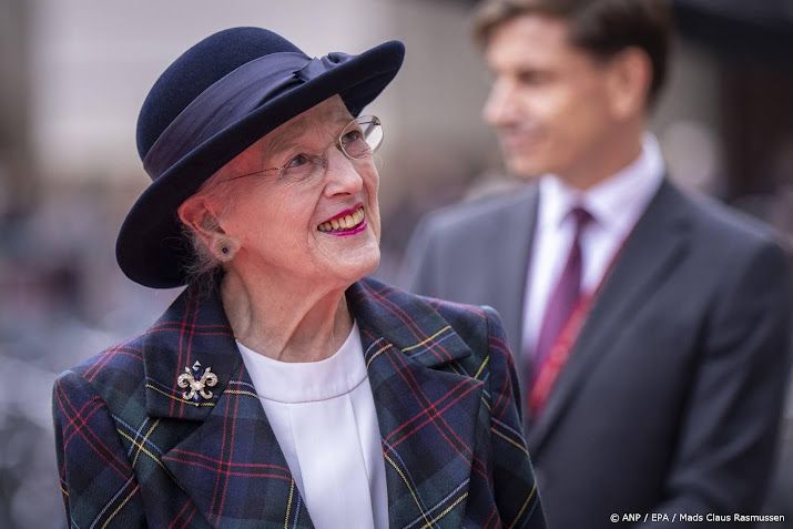 Margrethe bezoekt wetenschapsinstituut in Rome