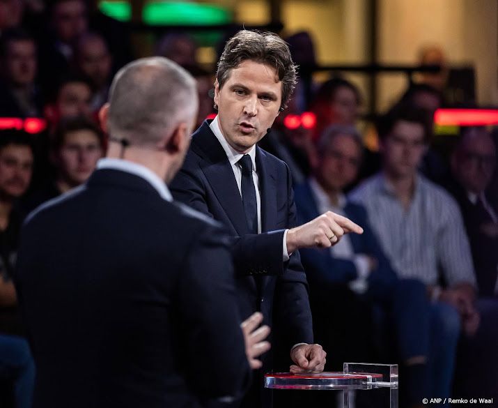 Bontenbal vindt houding SP over NAVO-norm 'hopeloos naïef'