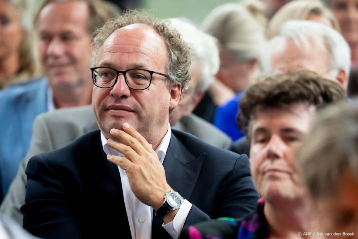 Rover: Koolmees mag niet langer dan twee weken verkenner zijn