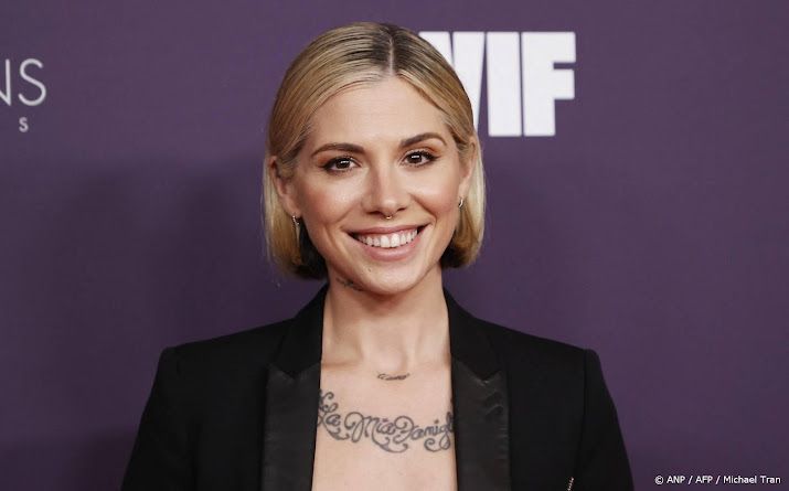 Zangeres Christina Perri vraagt echtscheiding aan 