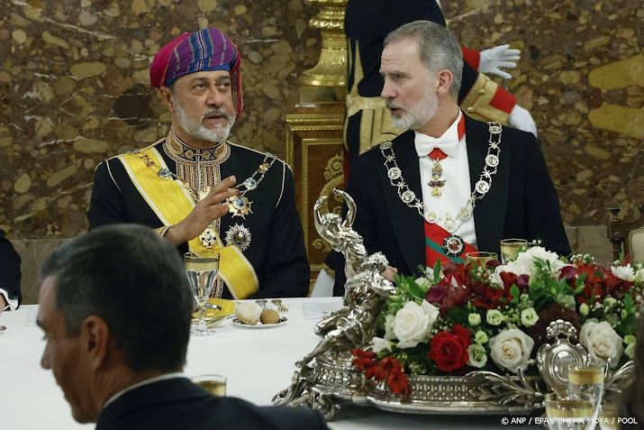 Spaans koningspaar dineert met sultan van Oman