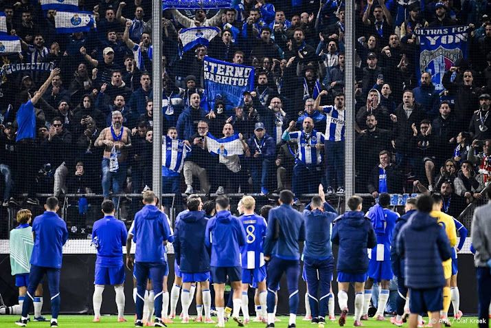 FC Porto-supporters die bus vernielden weer vrijgelaten met boete