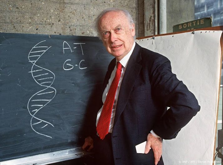 Medeontdekker DNA-structuur, James Watson, overleden