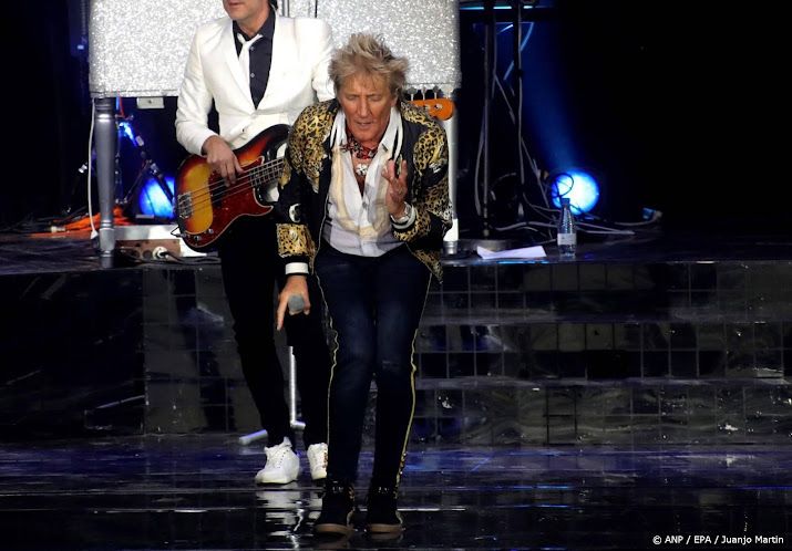 Rod Stewart verlengt afscheidstournee met extra optredens  