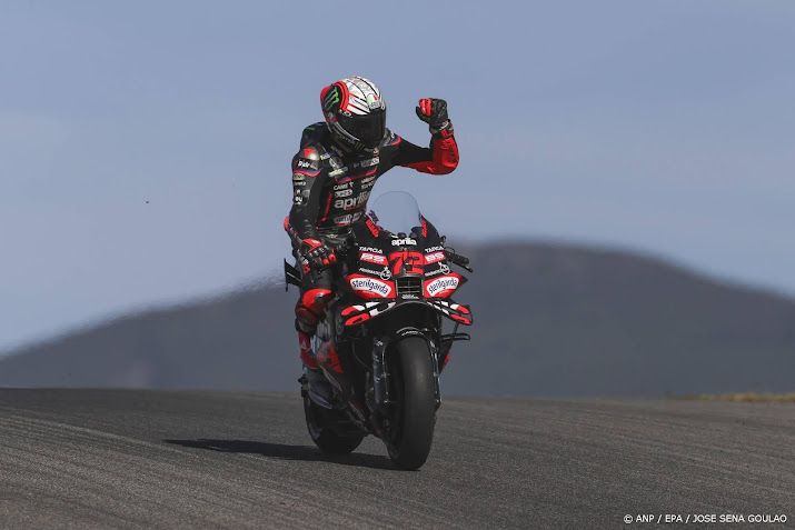 Italiaanse motorcoureur Bezzecchi start vanaf pole in Portugal