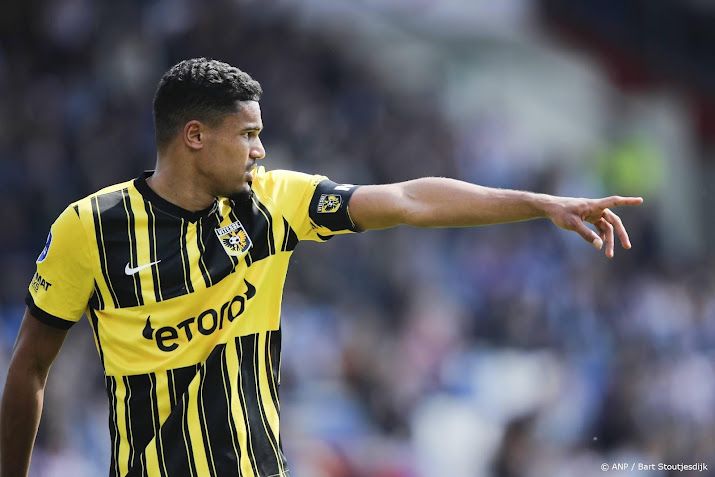 Doekhi bezorgt Bayern met twee treffers eerste puntenverlies