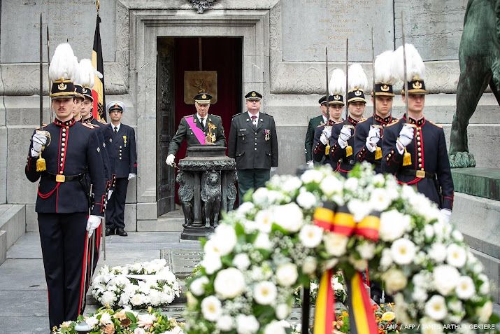 Koning Filip herdenkt oorlogsslachtoffers in Brussel