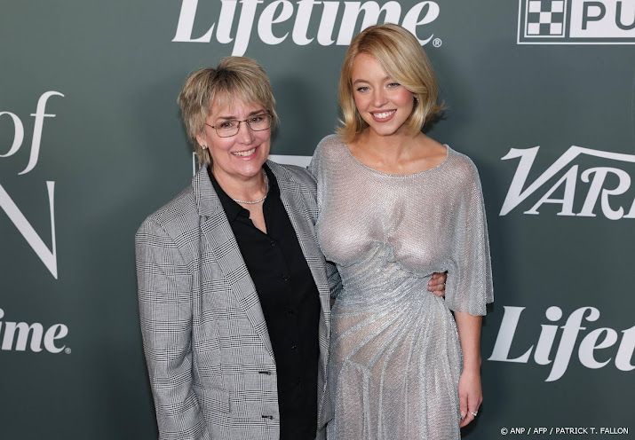 Christy Martin neemt het op voor Sydney Sweeney na kritiek