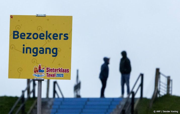 Haven Oudeschild op Texel loopt vol voor sinterklaasintocht