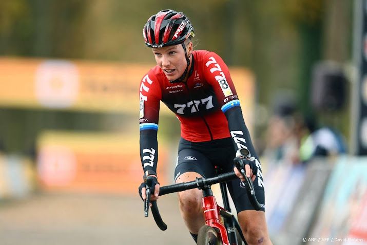 Rentree Worst en Van Anrooij bij eerste wereldbeker veldrijden 