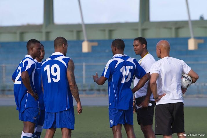 Curaçao kleedt zich voor 'belangrijkste wedstrijd van de eeuw'