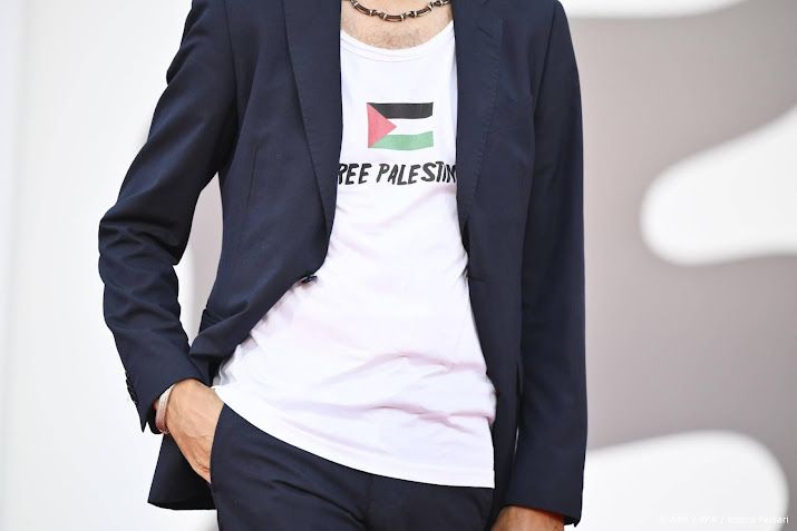 The O2 biedt excuses aan voor in beslag nemen van Palestina-shirt
