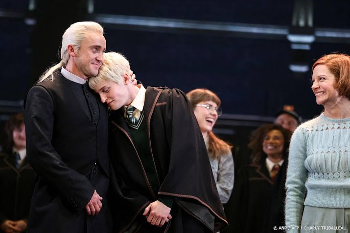 Nederlandse Harry Potter-acteurs ontmoeten Tom Felton op Broadway