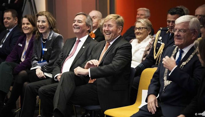 Koning viert 100-jarig bestaan van Buitenlandse Persvereniging